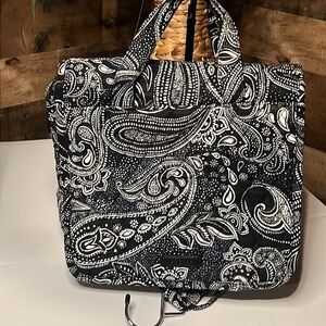 Vera Bradley Hanging Wall Travel Organizer Bag Black and White